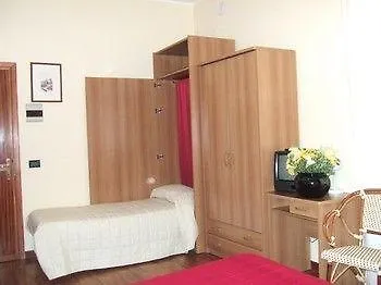 Hotel Bella Peschiera Peschiera del Garda 3*,