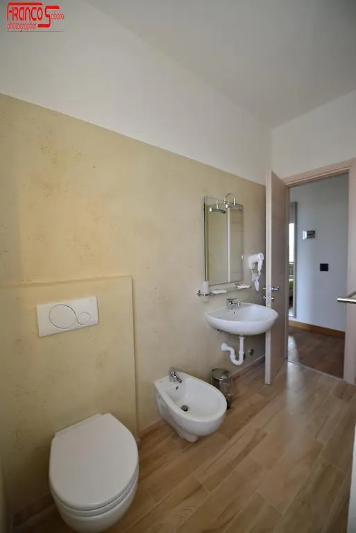 ***  Hotel Bella Peschiera Peschiera del Garda Włochy